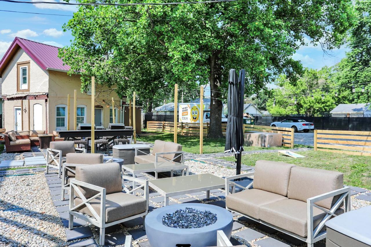 The Village Downtown West Indianapolis Exterior photo